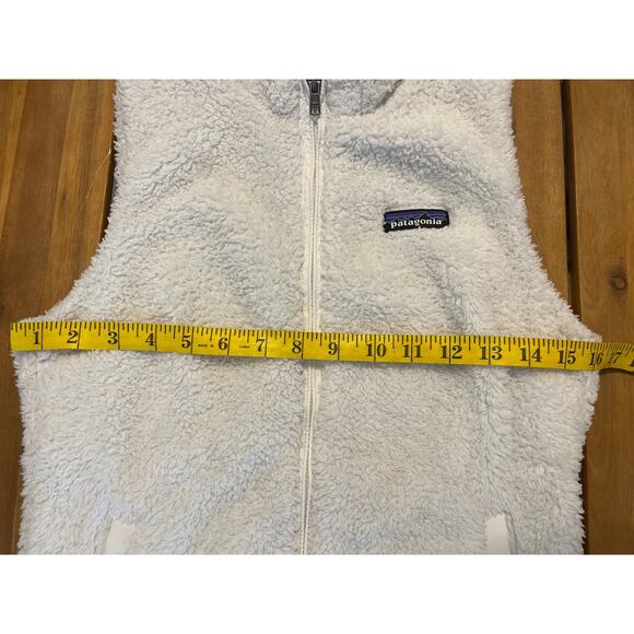 Patagonia Women’s Los Gatos White Fleece Vest Size XS Fuzzy Sherpa Full Zip - Picture 4 of 10